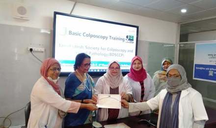 Closing-Session-of-14th-Batch-of-Basic-Colposcopy-Training-7